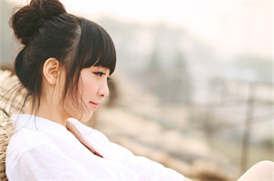 阿拉爱上海：There is a particularly humorous blind date program.
